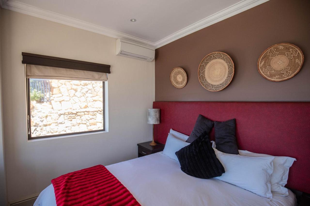 Simon'S Town Guest House Exterior photo